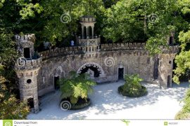 VIDEO : AU PORTUGAL UN JARDIN AUX SYMBOLES MAÇONNIQUES ET ALCHIMISTES