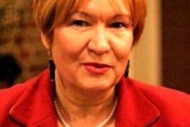 CHRISTINE VIENNE ÉLUE GRAND MAÎTRE DE LA GLMF