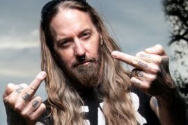 DE NOMBREUX FRANCS-MAÇONS AIMENT LA MUSIQUE MÉTAL