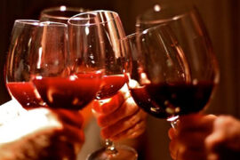 HOUZZÉ, HOUZZÉ, HOUZZÉ…