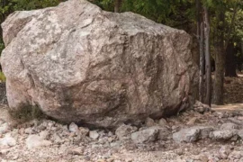 FRANC-MACONNERIE – LA MYSTIQUE DE LA PIERRE