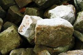 LA PIERRE QUI NE VOULAIT PAS ÊTRE TRAVAILLÉE