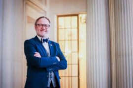 ENTRETIEN AVEC LE GRAND MAÎTRE DU GODF : « NOTRE DÉMARCHE EST RÉPUBLICAINE