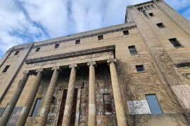 🏛️ UN TEMPLE MAÇONNIQUE CONDAMNÉ : MÉMOIRE EN PÉRIL À BINGHAMTON