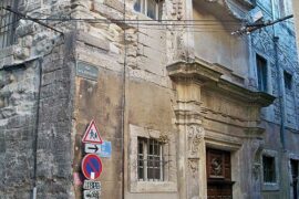 ANCIEN COUVENT BÉNÉDICTIN D’AVIGNON : D’UN LIEU DE PRIÈRE À UNE LOGE MAÇONNIQUE… PUIS À UNE ÉCOLE COMMUNALE